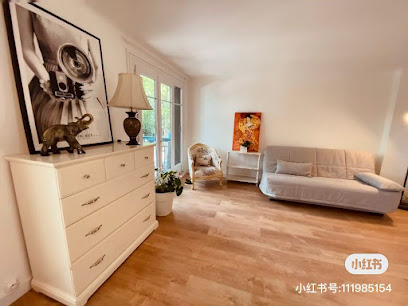 Au Havre De Paix, Chambre D'hôtes à Rueil-Malmaison