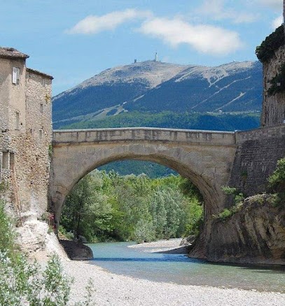 Maison de Antonio, Chambre d'Hôtes à Suze-la-Rousse