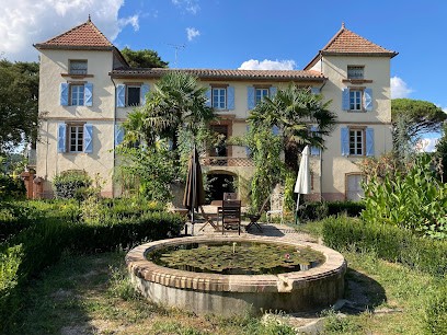 Domaine de Ménerque, Chambre d'Hôtes à Lisle-sur-Tarn