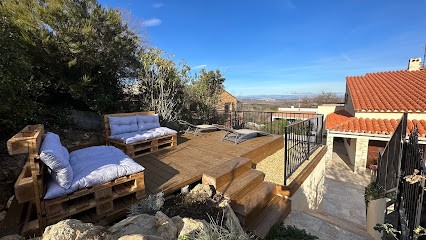 Maison de vacances entre mer et montagne - piscine, grande terrasse, belle vue, Location de Vacances à Villelongue-dels-Monts