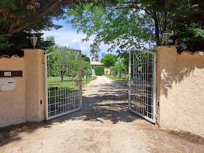 Mas Campagne Etoilée, Chambre d'Hôtes à Caderousse