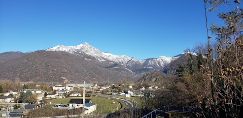 Maison Bellevue, Location de Vacances à Cierp-Gaud