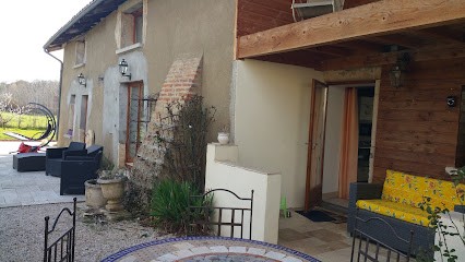 Chambres d'hôtes La Providence, Chambre d'Hôtes à Illiat