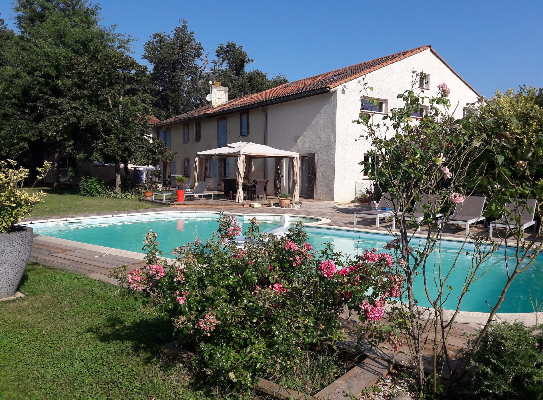 Field of Wonders, Chambre d'Hôtes à Lherm