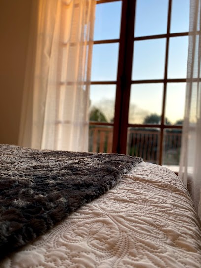 Domaine de Molya, Chambre d'Hôtes à Allan