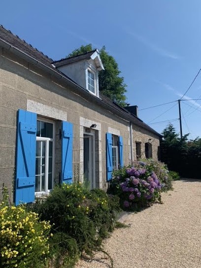 Gites Du Vieux Tronc, Location de Vacances à Huelgoat