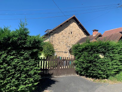 Villa Loutopia, Location de Vacances à Juillac