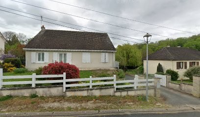 Au Pied Du Chateau Hebergement, Maison d'Hôtes à Valençay