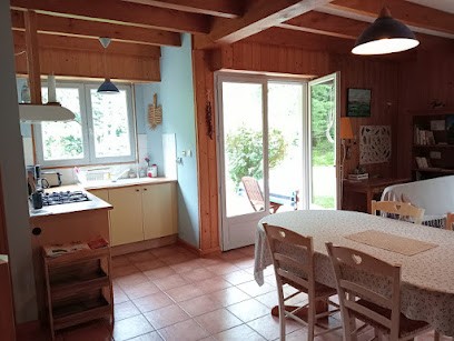Gite du lézard vert, Location de Vacances à Escout