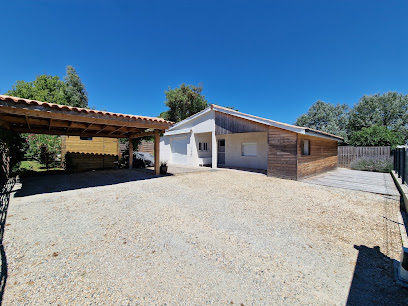 Maison Côté Chevaux À Mi Chemin De Bordeaux Et Saint Emilion, Location De Vacances à Arveyres