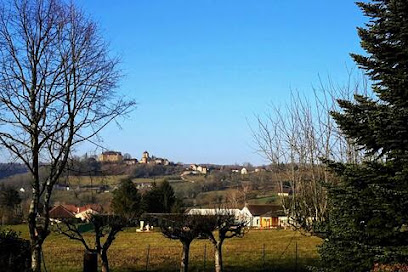 Gîte Vacances Cavagnac Location De Vacances à Cavagnac