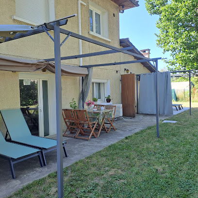 Gîte De L'akwaba 1, Location De Vacances à Buzet-sur-Baïse