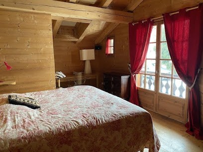 Chalet de Mado, Chambre d'Hôtes à Demi-Quartier