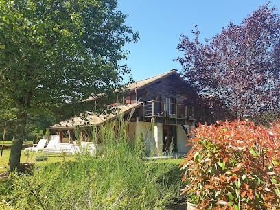 La GRANGE de MOMBEL, Location de Vacances à Losse