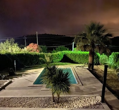 Villa Gabian, Location de Vacances à Gabian