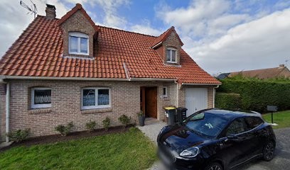 Les Gîtes Du Pont à Trois Planches, Chambre d'Hôtes à Coquelles