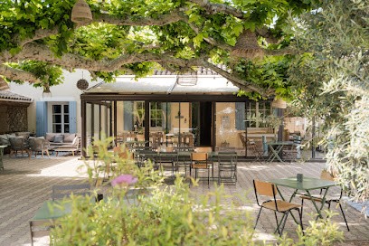 Le Mas De La Terre - Chambres & Table D'hôtes, Chambre d'Hôtes à Cavaillon