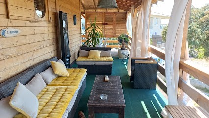 Olivier D'Alché Ebéniste, Chambre d'Hôtes à Peri