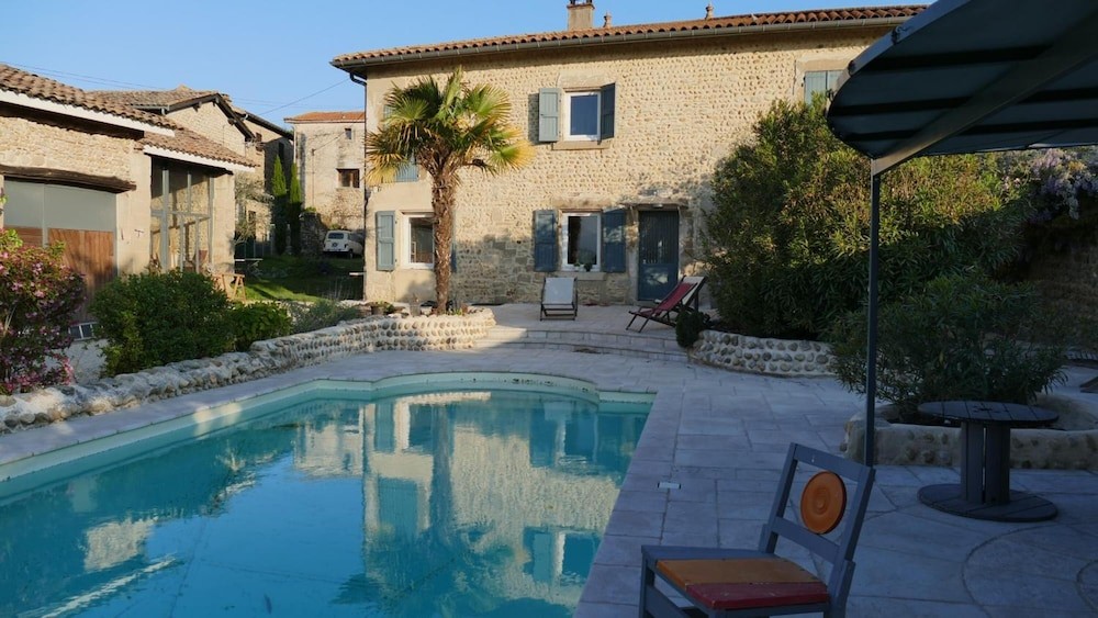 La Belle Histoire, Chambre d'Hôtes à Châteauneuf-sur-Isère