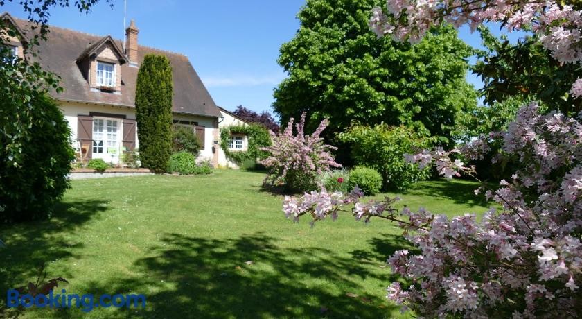 Le Clos Des Perraudieres, Chambre d'Hôtes à Cour-Cheverny