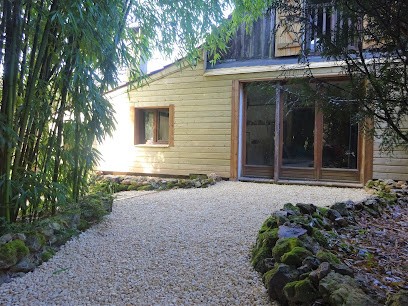 Gîtes De Charme Accro Magnon:Gite Avec Piscine LES EYZIES Proche Sarlat, Vallée Vézère Périgord Noir, Location de Vacances aux Eyzies-de-Tayac-Sireuil