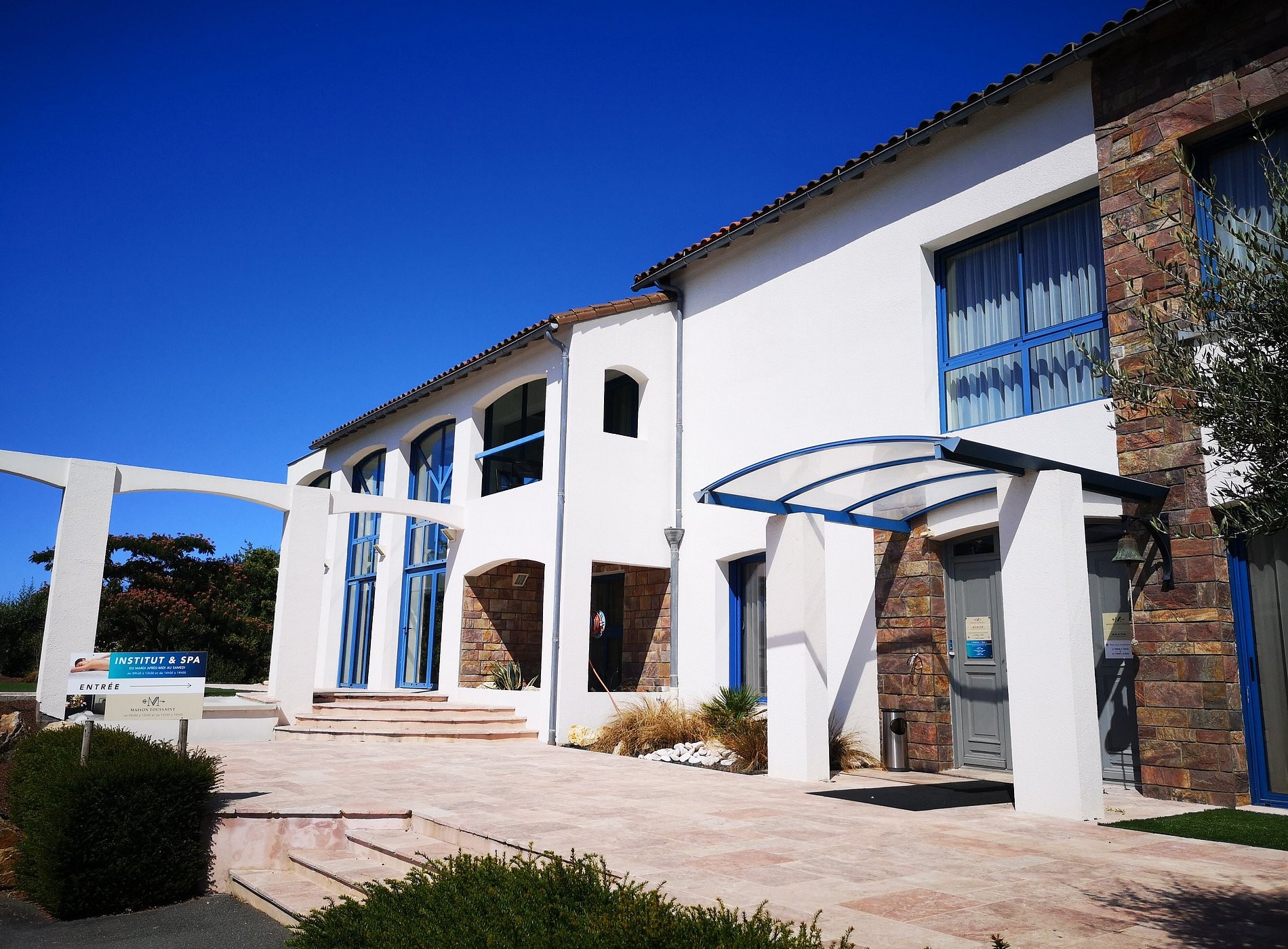 Maison Toussaint - Chambre & institut de beauté, Chambre d'Hôtes à Saint-Laurent-sur-Sèvre