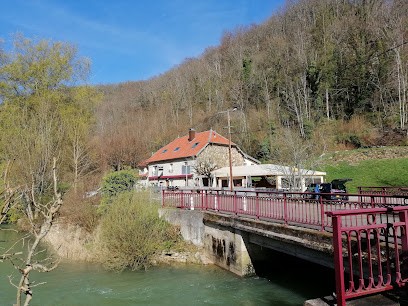Chambre d'hôte de la Source Bleue, Chambre d'Hôtes à Cusance