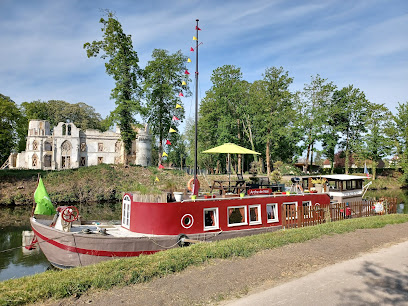 Péniche Arche De Noé, Chambre D'hôtes à Pont-Remy