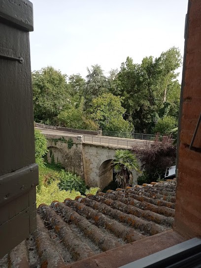 Les Coulisses Du Château, Chambre d'Hôtes à Nègrepelisse