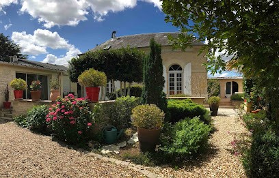 Maison D'hôtes La Chambre De La Poudrière Nevers, Chambre d'Hôtes à Nevers
