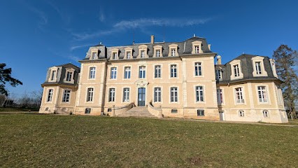 Château de la bouchatte, Chambre d'Hôtes à Chazemais