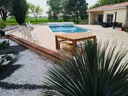 Gîte Le Limouzin, Location de Vacances à Merville