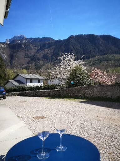 Studio Tout Confort, Location de Vacances à Saint-Pierre-en-Faucigny