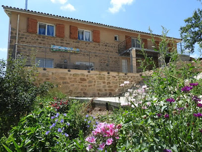 Gite Les Mayères - Les 3 Précieux : Location De Vacances À La Campagne - Monts Du Lyonnais Lyon / St-Etienne Rhône-Alpes, Location De Vacances à Haute-Rivoire