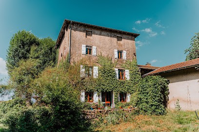 Le moulin de Saint-Jacques / Maison et Table d'hôtes, Maison d'Hôtes à Monsols