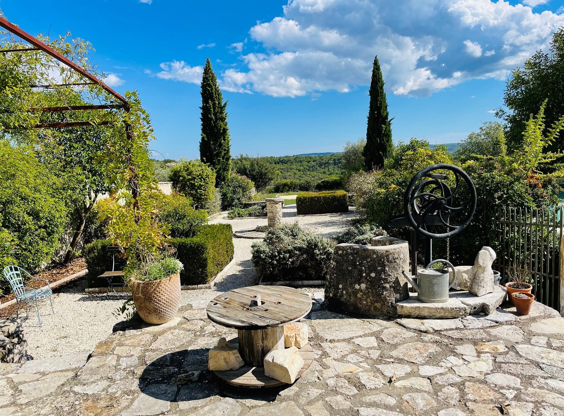 Une Nuit au Village, Chambre d'Hôtes à Orgnac-l'Aven