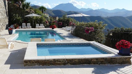 Maison de Vacances - Un Coin de Paradis, Location de Vacances à Lama