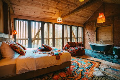 Domaine Bohème I Art De Vivre, Location de Vacances à Guebwiller