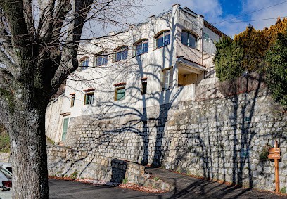 GITE ET CHAMBRES D'HOTES DU VIAL, Chambre d'Hôtes à Revest-les-Roches