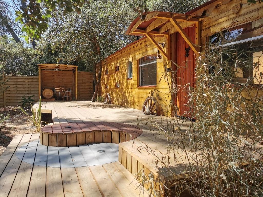 Interlude, Chambre d'Hôtes à Lambesc