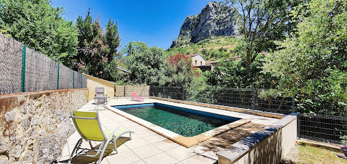 Location Hérault, Appartements Climatisés, Piscine, Jardin À Saint-Jean-De-Bueges, Location De Vacances à Saint-Jean-de-Buèges