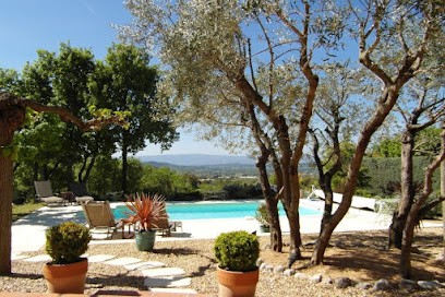 Gîtes de vacances en LUBERON Rêve de Provence, Location de Vacances à Saint-Saturnin-lès-Apt