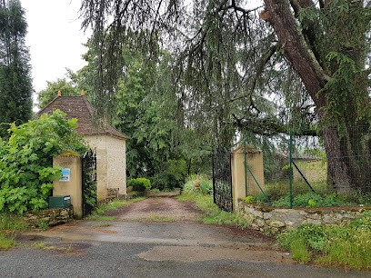 Centre Des Sources, Chambre d'Hôtes à Pujols
