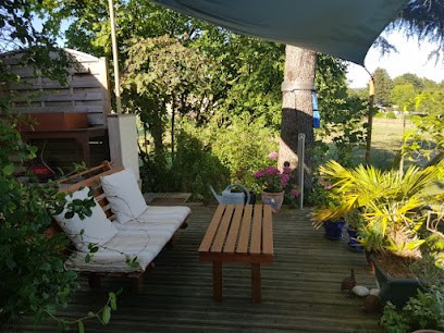 Halte GR 35, Chambre d'Hôtes à Bessé-sur-Braye