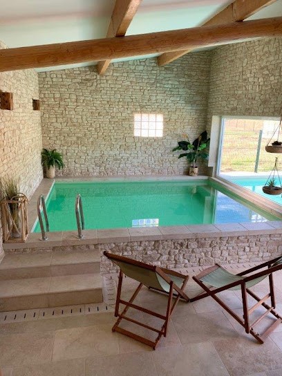 Le petit mas Sainte Victoire, Location de Vacances à Puyloubier