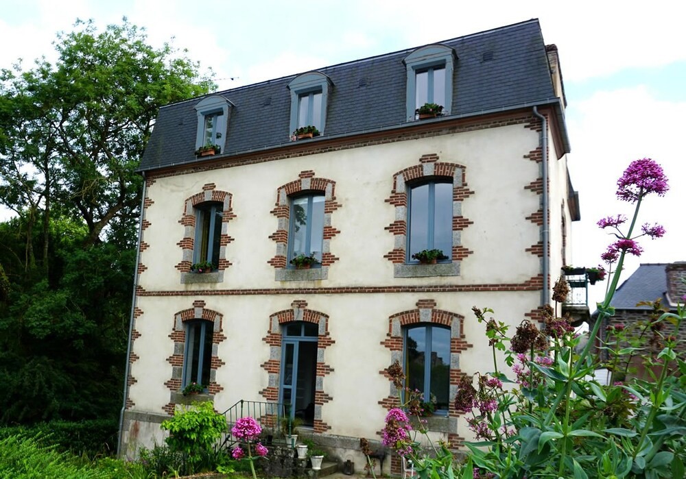 Au Bord de la Rive B&B, Chambre d'Hôtes à Pontrieux