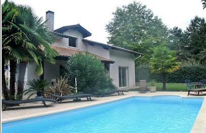 Maison Pindara, Location de Vacances à Urcuit