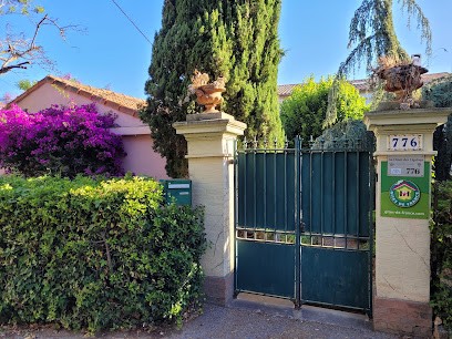 Au Chant Des Cigalous, Location de Vacances à Six-Fours-les-Plages
