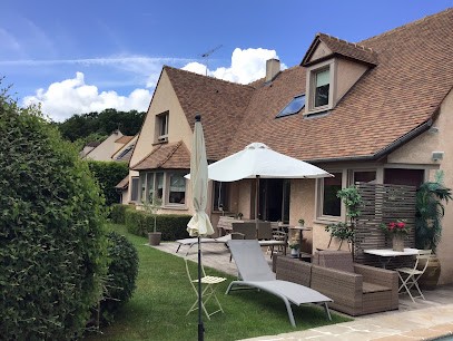 Le Jardin de Titi Chambre d'hôtes, Chambre d'Hôtes à Saint-Nom-la-Bretèche