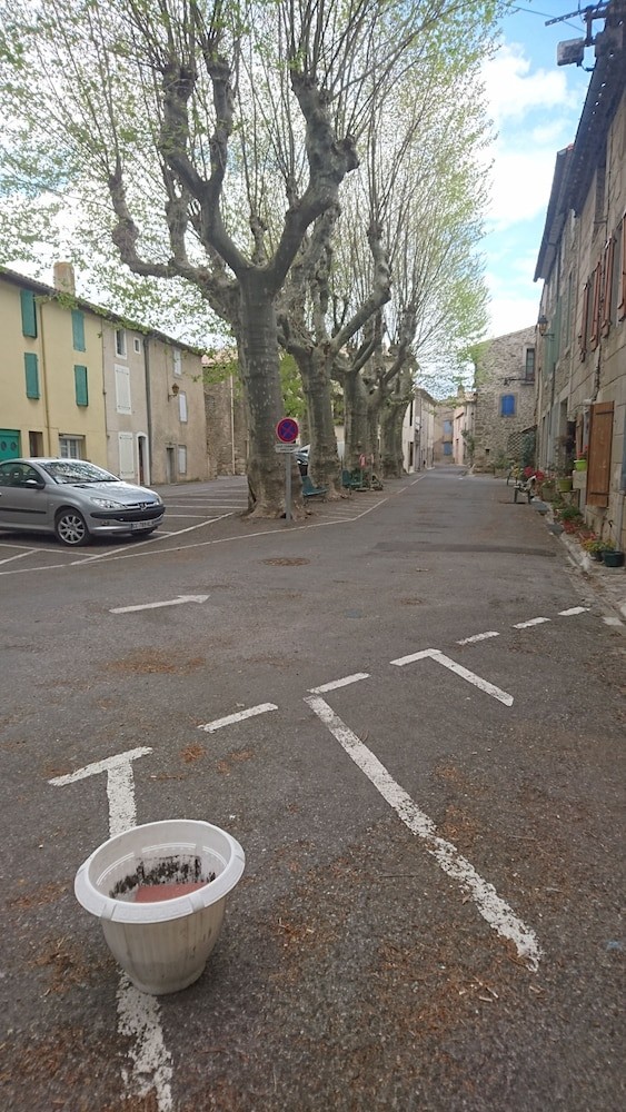 La maison des vendangeurs, Chambre d'Hôtes à Trausse